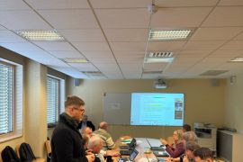 Activitate instruire studențească „Școala de formare pentru studenți”