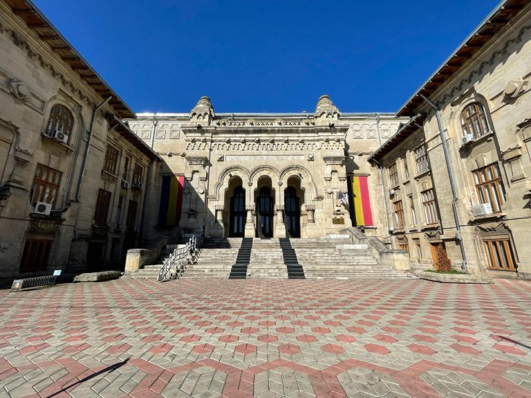 Foto 1. Universitatea Dunărea de Jos din municipiul Galați România. 768x576