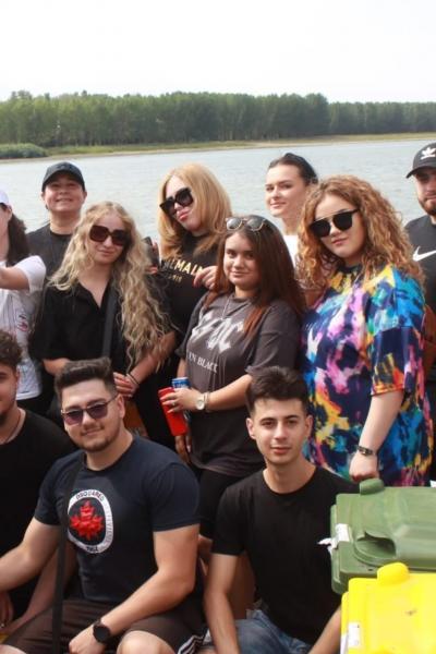 E6f42cfe Cdf7 4bd7 A813 C44f161449bb