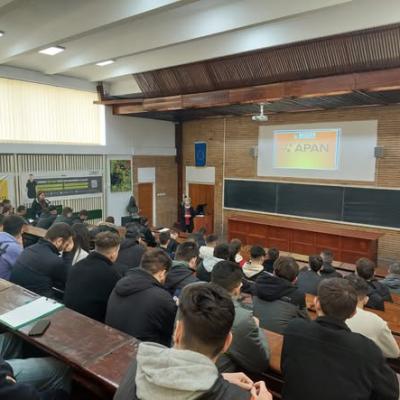 Grupul APAN în vizită la Facultatea de Inginerie